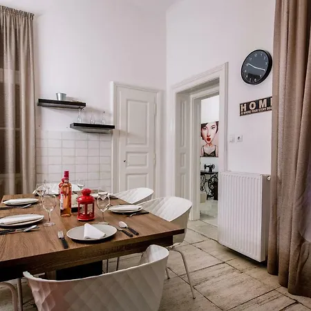 Apartament Kz5 In Kazinczy Street Budapeszt
